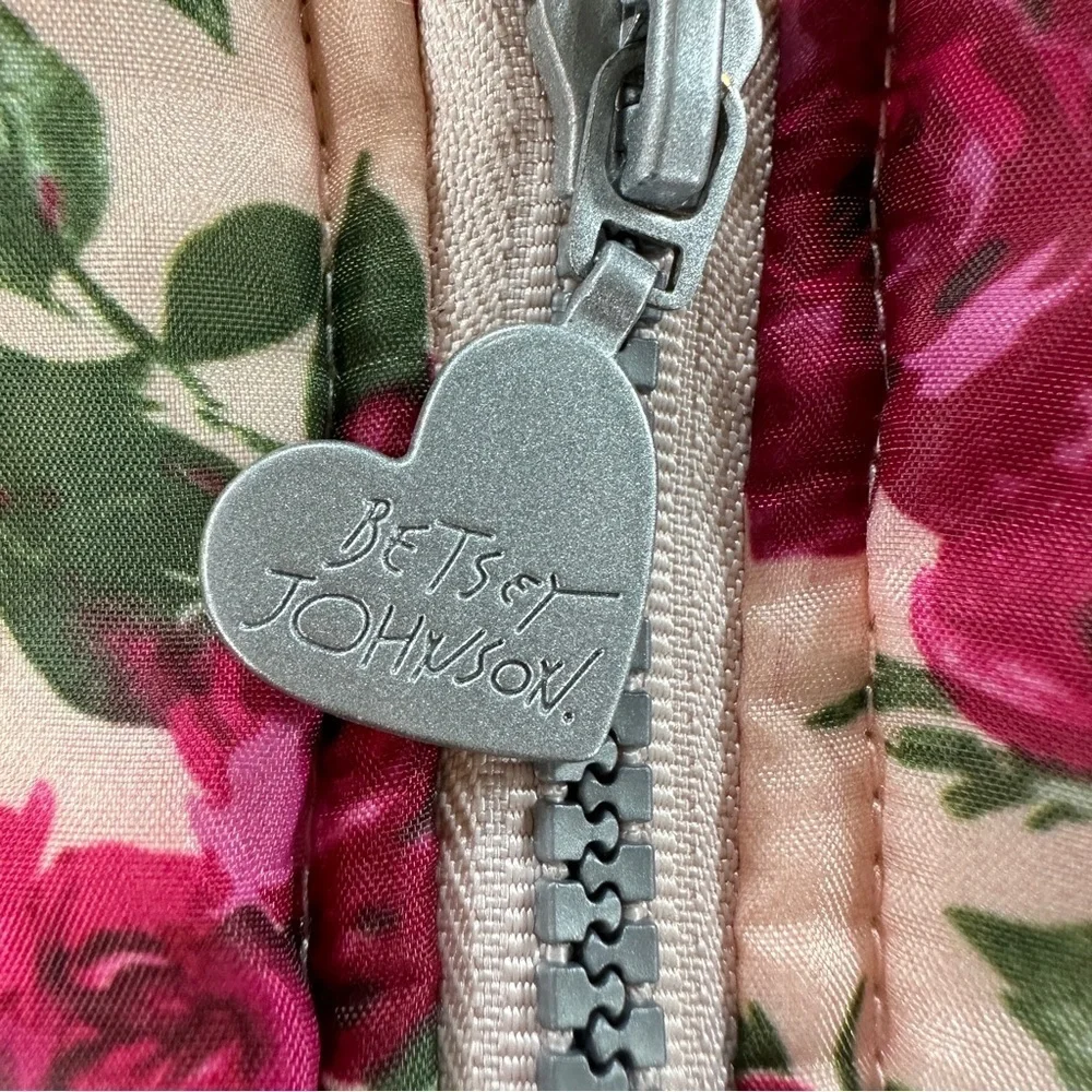 Betsey Johnson betsey johnson